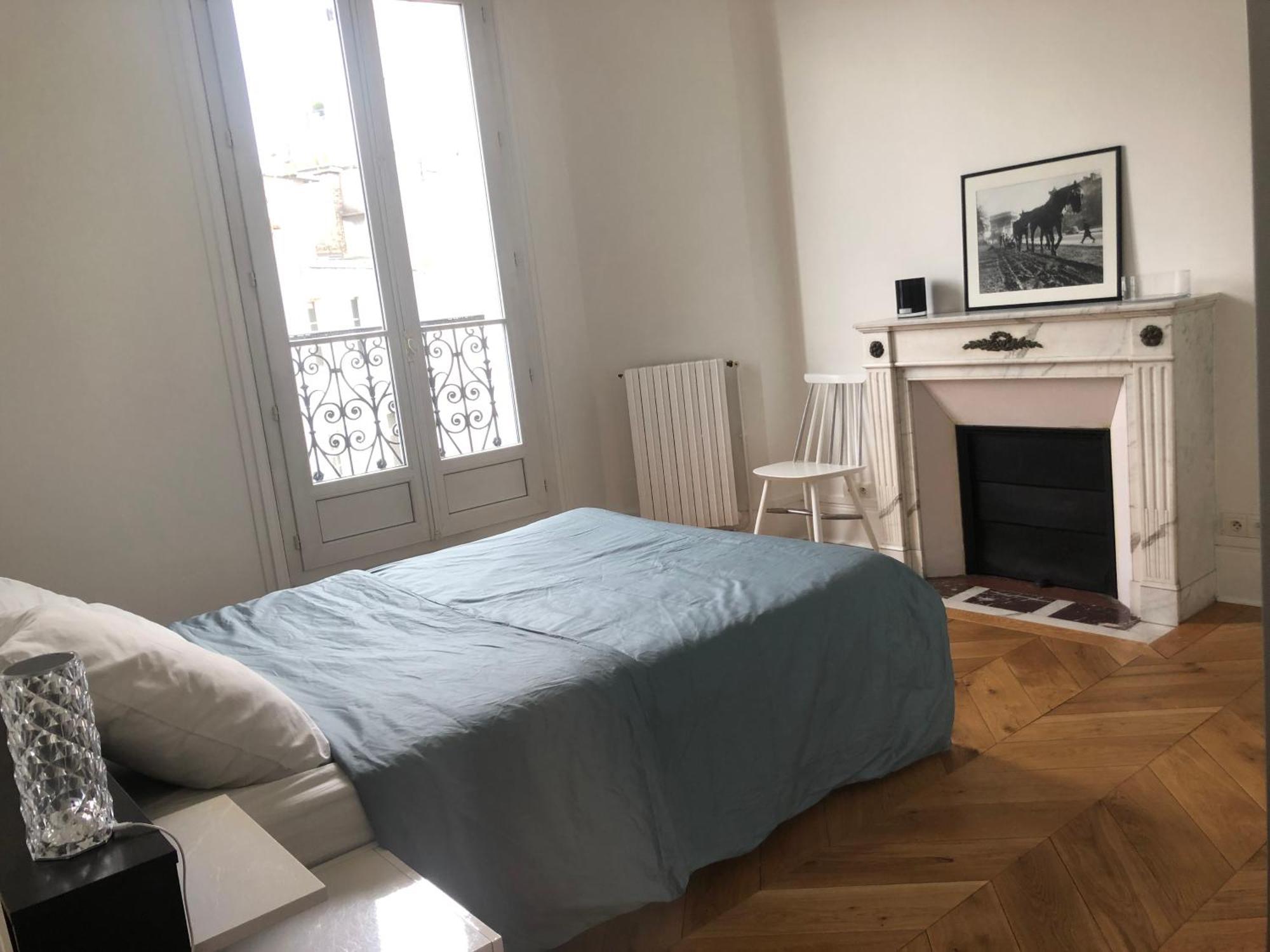 Vue Tour Eiffel Et 5 Minutes Des Champs-elysees 2 16 Etoile Appartement *