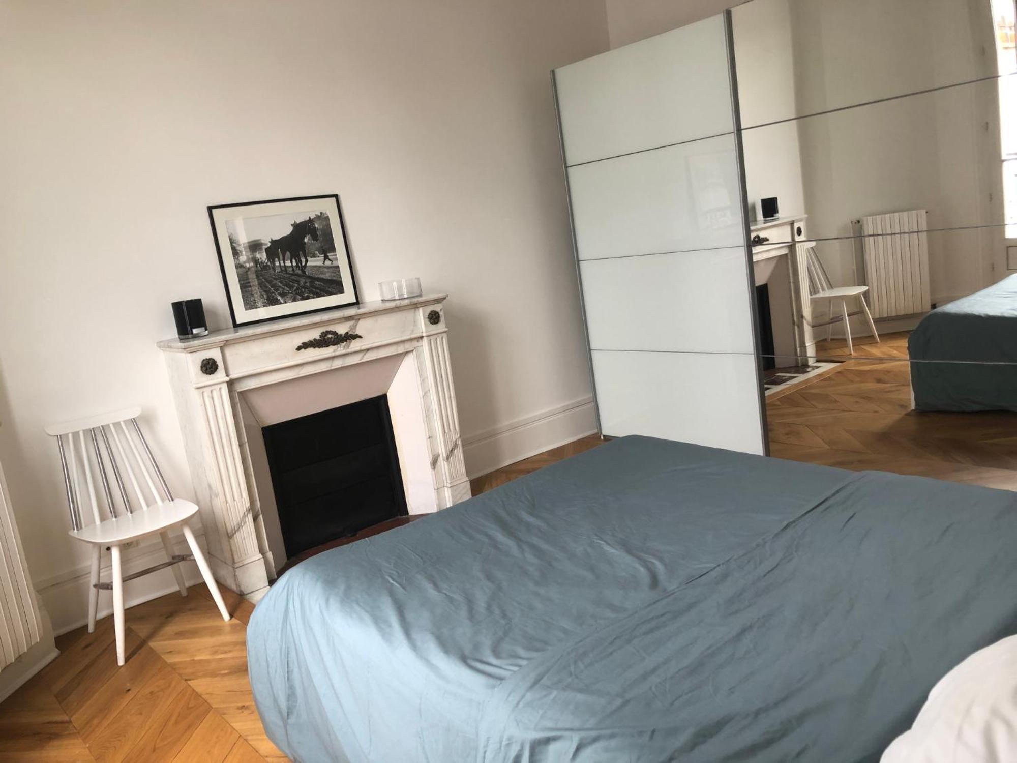 Appartement Vue Tour Eiffel Et 5 Minutes Des Champs-elysees 2 16 Etoile *